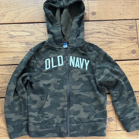 Old Navy Other - Old Navy Kids Camouflage Hoodie - Green